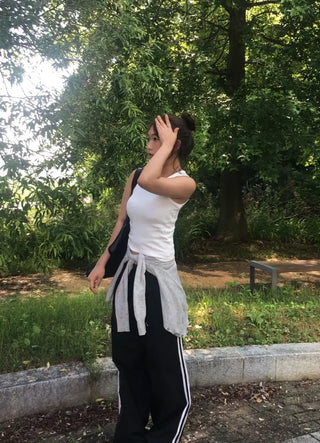 Madou Crinkly Three-Stripe Training Pants