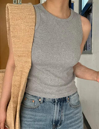 Bena Sturdy Ribbed Simple High-Neck Sleeveless