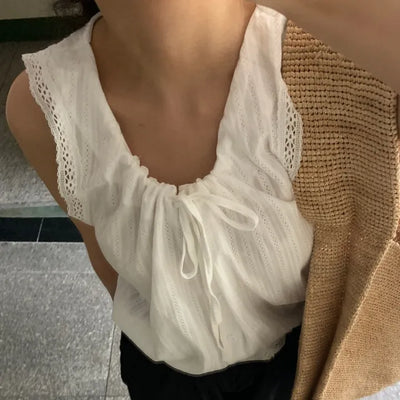 Faye Lace Avant-Fit Sleeveless Blouse