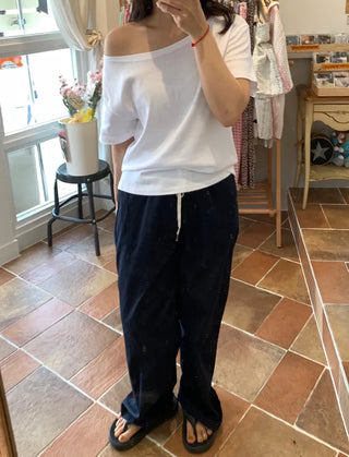 Simple Trendy Boat Neck Off-Shoulder T-Shirt