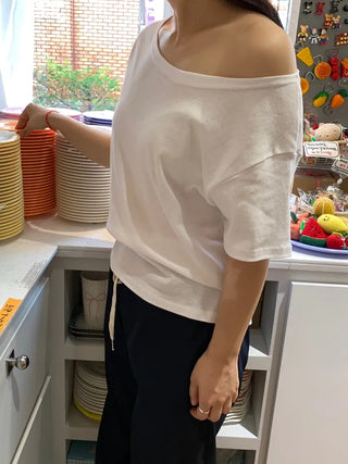 Simple Trendy Boat Neck Off-Shoulder T-Shirt