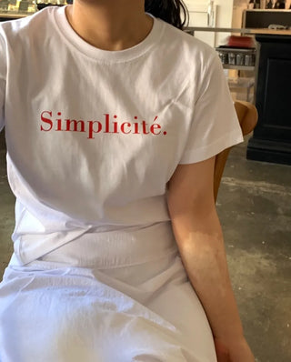 Simple Trendy Point Lettering Short Sleeve T-shirt