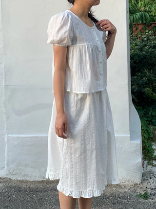 Frilled Avant-fit Straight Midi Skirt