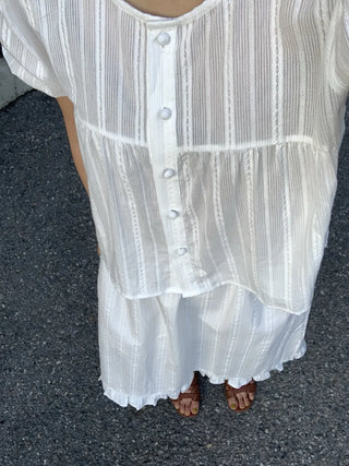 Romantic Button Punching Blouse