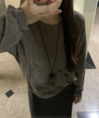 Minimal Strap Round Neck Blouse