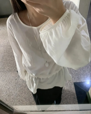 Sweet Mood Round Neck Balloon String Blouse