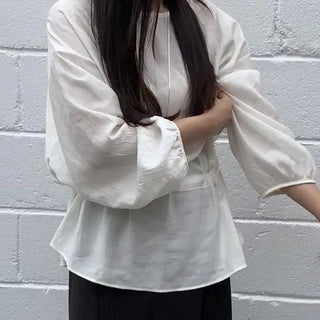 Sweet Mood Round Neck Balloon String Blouse