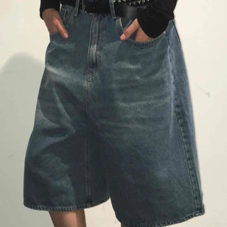 Soft Feminine Bermuda Denim Pants