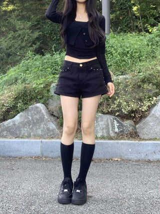 Daily Studded Plain Skinny Shorts