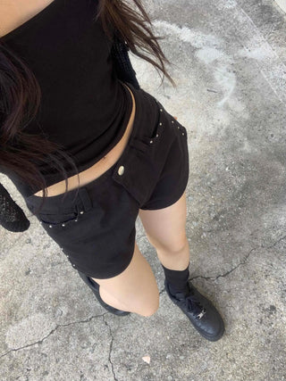 Daily Studded Plain Skinny Shorts