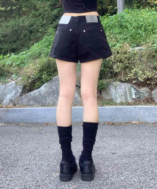 Daily Studded Plain Skinny Shorts