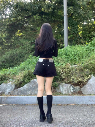 Daily Studded Plain Skinny Shorts