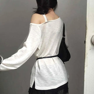 Lettering One-Shoulder Long-Sleeve T-Shirt
