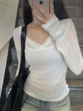 Comfort See-through Ribbed V-Neck Long Sleeve Tee