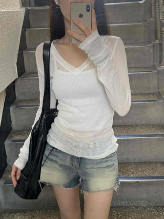 Comfort See-through Ribbed V-Neck Long Sleeve Tee