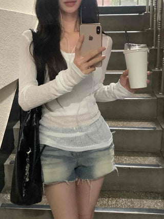 Comfort See-through Ribbed V-Neck Long Sleeve Tee