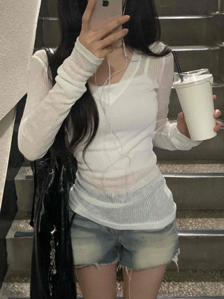 Comfort See-through Ribbed V-Neck Long Sleeve Tee