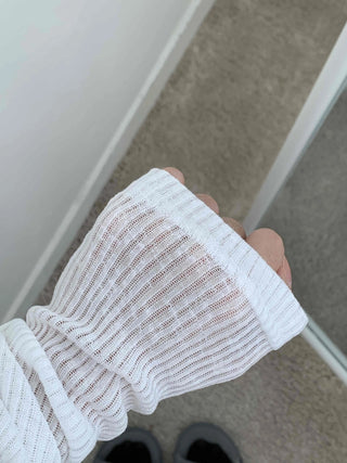 Comfort See-through Ribbed V-Neck Long Sleeve Tee