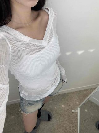 Comfort See-through Ribbed V-Neck Long Sleeve Tee
