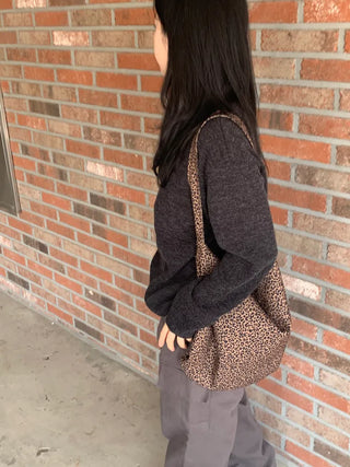 Garen Round Loose Knit
