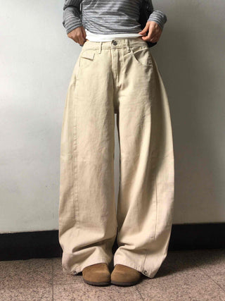 Wide Long Pants with Tabe Cutout at the Hem