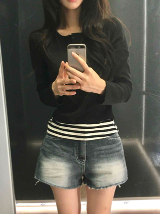 Simple Stripe Button Long Sleeve T-shirt