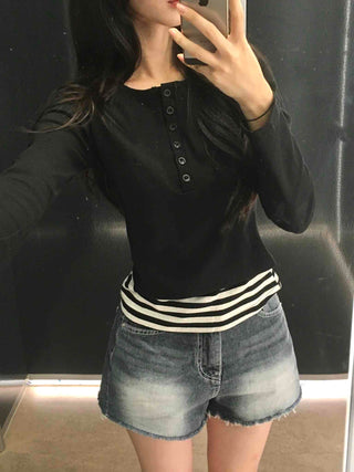 Simple Stripe Button Long Sleeve T-shirt