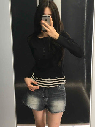 Simple Stripe Button Long Sleeve T-shirt