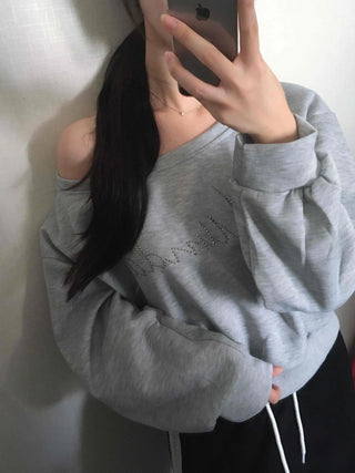 Retro Cubic Bead Off-Shoulder Sweatshirt