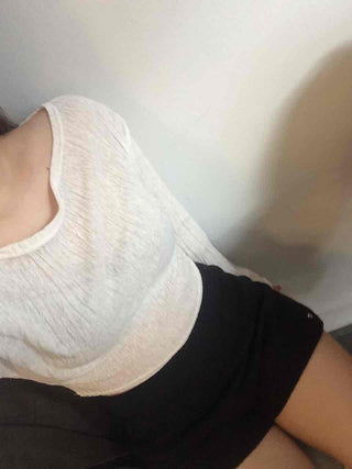 Minimal Pendant Knit Shorts
