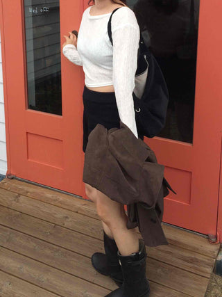 Wrinkle Half-Off Crop Long Sleeve T-shirt