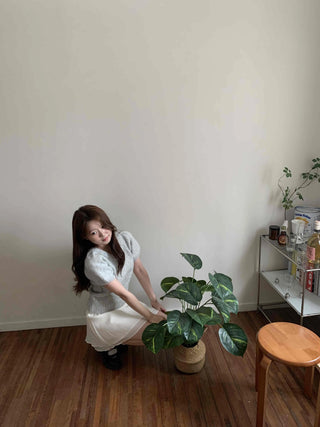 Minimal U-neck Loose Fit Puff Sleeve Knit
