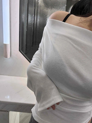 Street Pleated Off-Shoulder Long-Sleeve T-Shirt