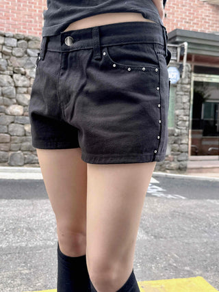 Effortless Chic New Basic Studded Shorts