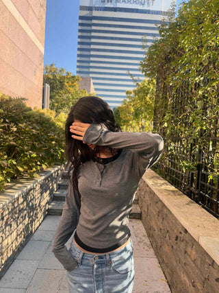 Street Plain Henley Neck Long Sleeve T-shirt