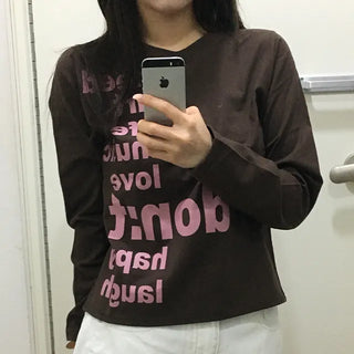 Nuri List Lettering Long Sleeve T-shirt