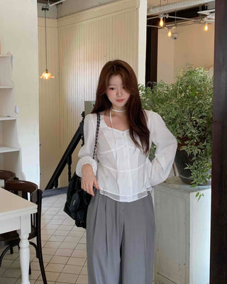 Elegant Heartneck Puff Blouse & Tie