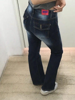 Belsha Low-fit Washed Jeans