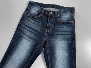 Belsha Low-fit Washed Jeans