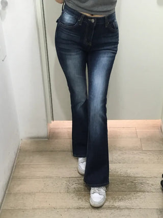 Belsha Low-fit Washed Jeans
