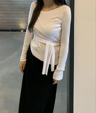 Soft Feminine Asymmetrical Off-Shoulder Long-Sleeve T-Shirt