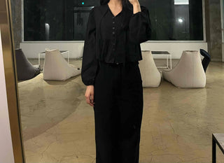 Frill Puff V-Neck Blouse