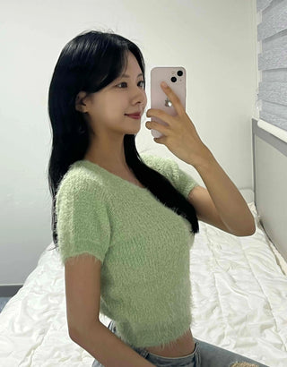 Street Pine Needle Feather Fur Short Sleeve Knit