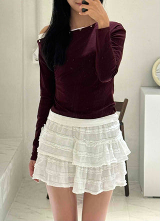 New Basic Studded Off-Shoulder T-shirt