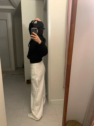 Tarin Basic V-neck Knit