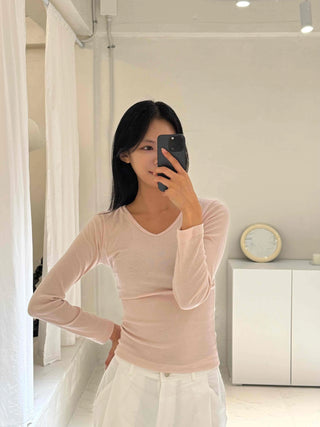Side-Shirred V-Neck Long-Sleeve T-Shirt