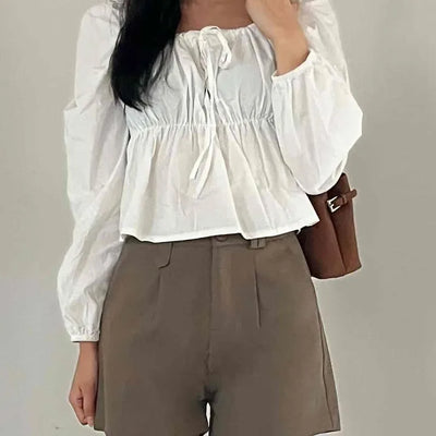Sweet Mood Square Neck Ribbon Blouse