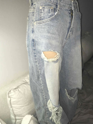 Damaged vintage denim long pants