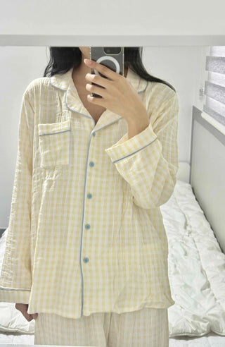 Yellow simple shirt collar pajama set