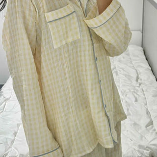Yellow simple shirt collar pajama set